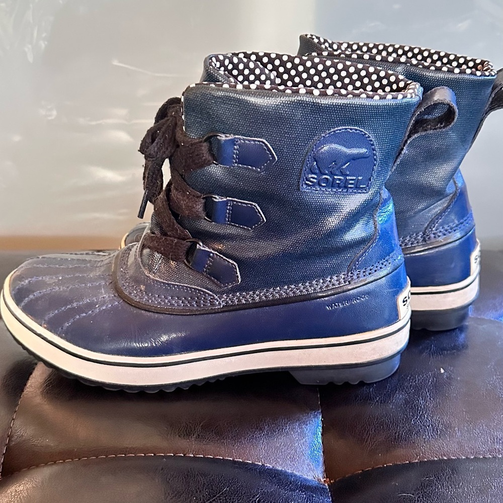 Sorel Navy Lace-Up Women's Rain & Snow Boots